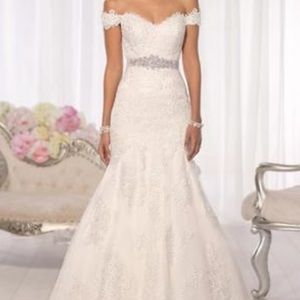 Essence of Australia Wedding Gown